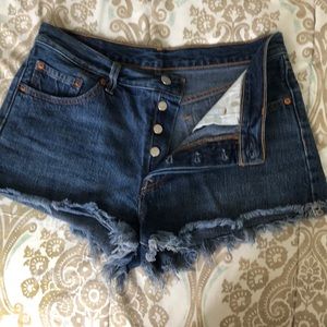 501 Levi’s shorts